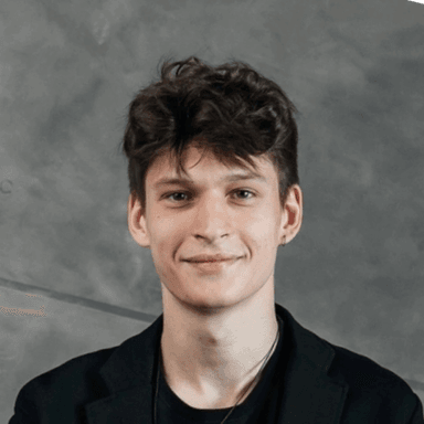 Максим Бедарев